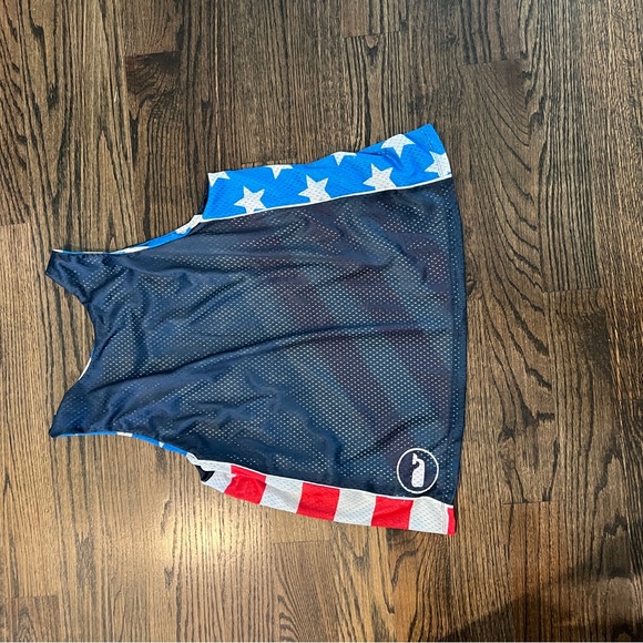 Vineyard Vines LAX pinney. - Picture 4 of 4